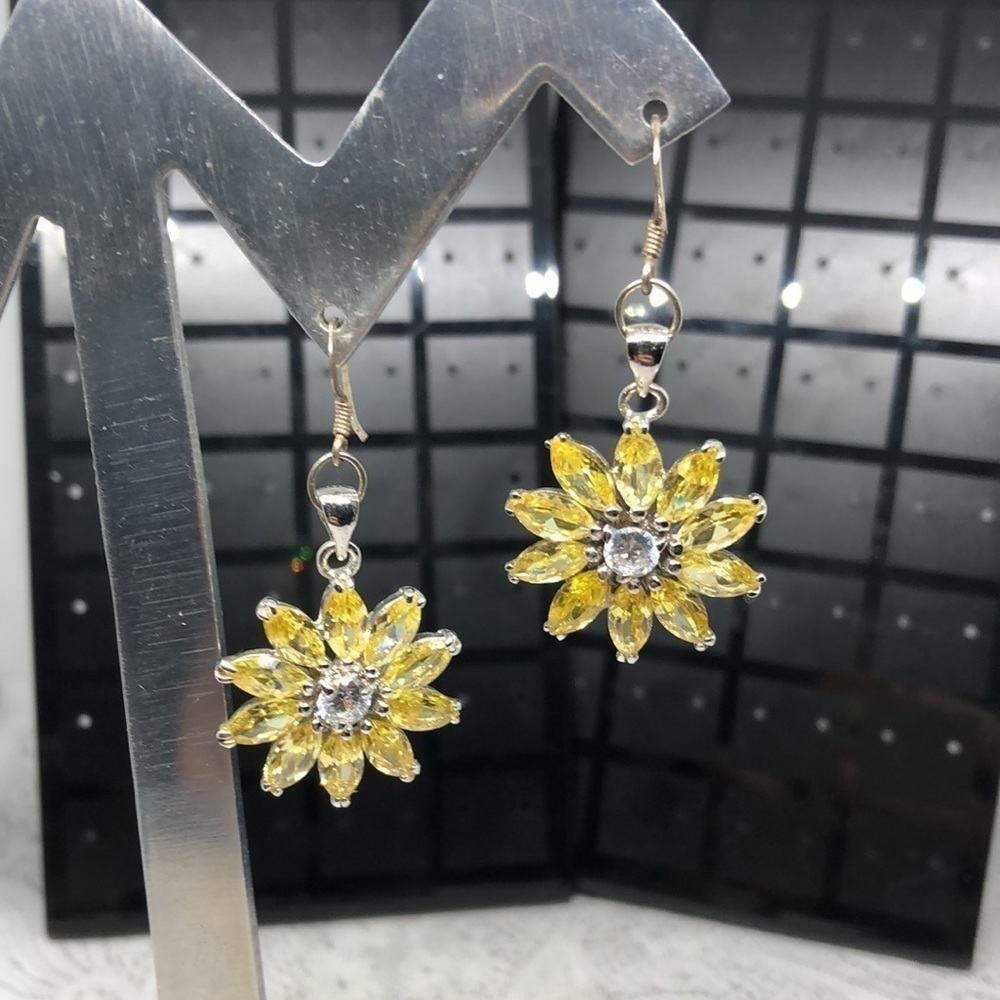 Sterling silver 925 hooks crystal glass flower earrings statement dressy dangle